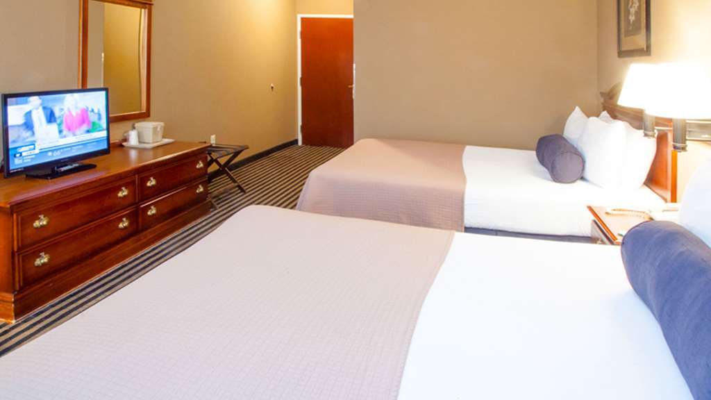 Mountain Inn & Suites Flat Rock Quarto foto